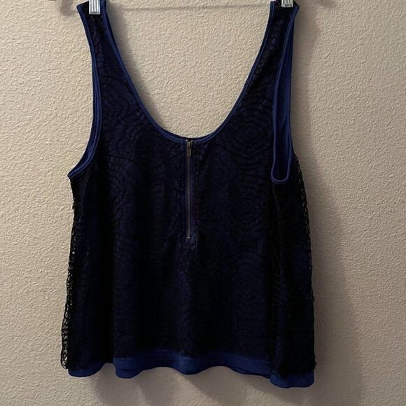 Lucca couture Navy blue Tank Top Elastic Oval Neckline Size L - Picture 2 of 7